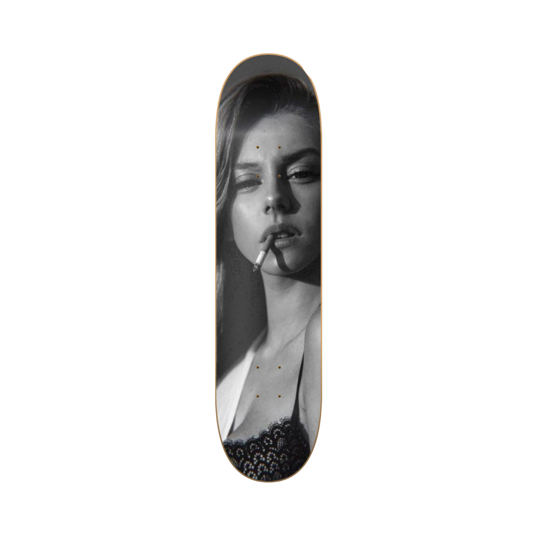 Ester - skate decorativo cine y series de pared vista 2